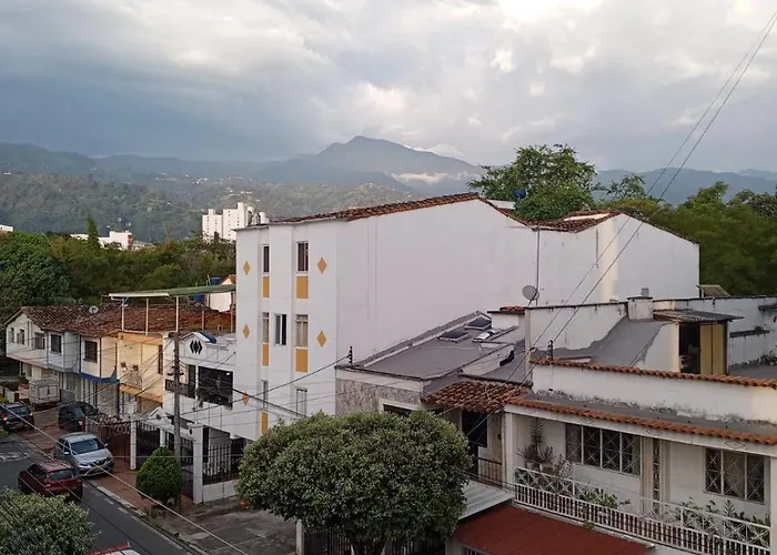 Provenza Housse-Alquiler De Habitaciones En Apto Compartido