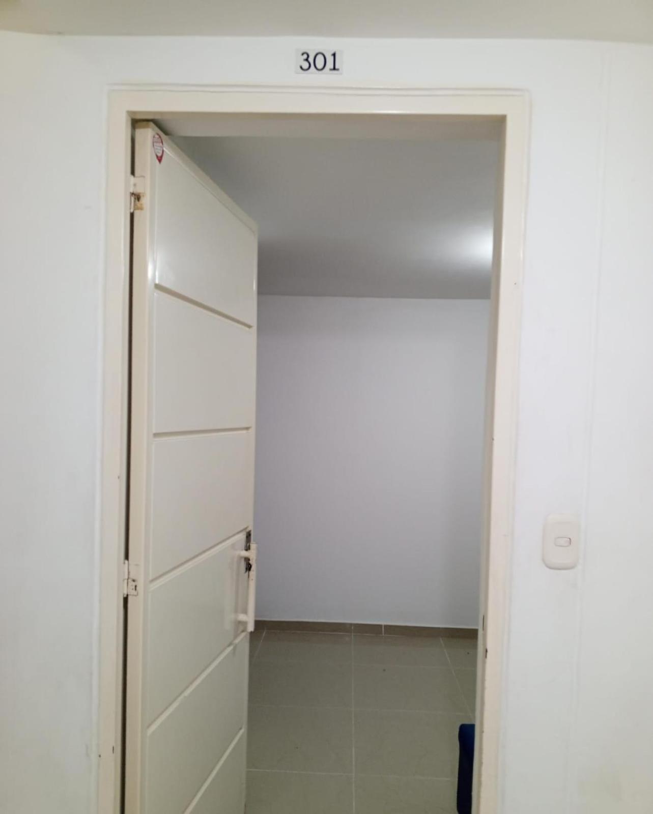 Provenza Housse-alquiler De En Apto Compartido *