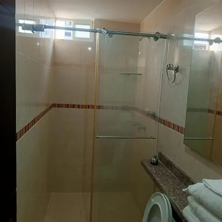Provenza Housse-Alquiler De Habitaciones En Apto Compartido Bucaramanga Exterior photo